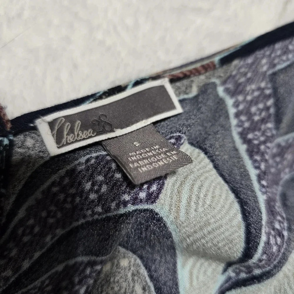 Chelsea28 Colorful Geometric Print Romper w/ Pockets, Vented/Wrap Back, EUC! - Picture 11 of 14